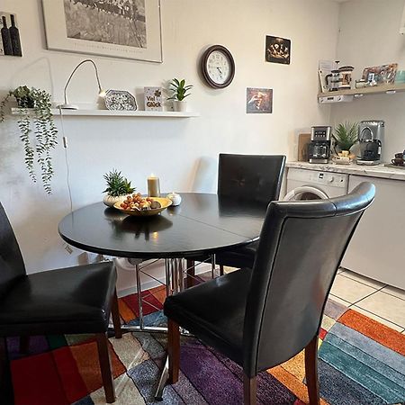 Ferienwohnung Goodtimes Hausen Uber Aar ภายนอก รูปภาพ