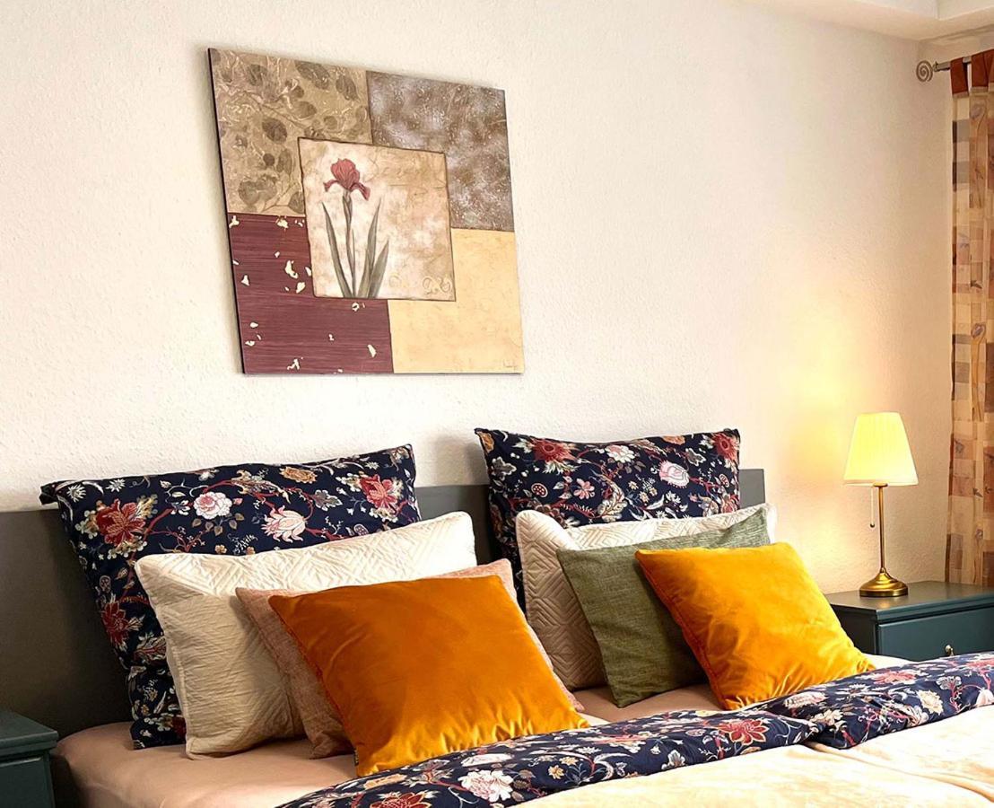 Ferienwohnung Goodtimes Hausen Uber Aar ภายนอก รูปภาพ